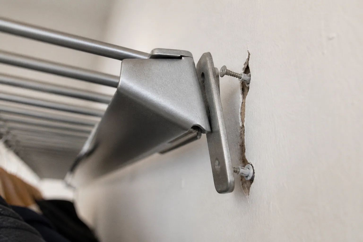 Wall mounted garment racks: common installation traps